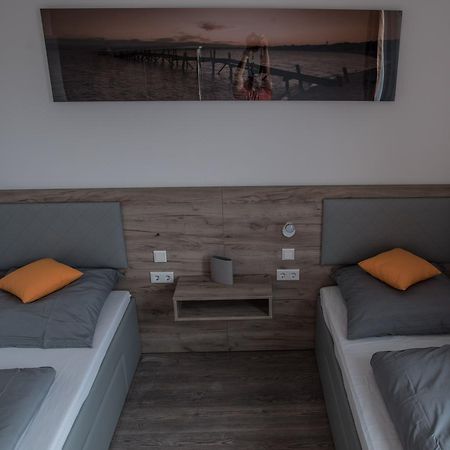 Firstsleep Boardinghouse Griesfeldstrasse Muenchen Aparthotel Kültér fotó