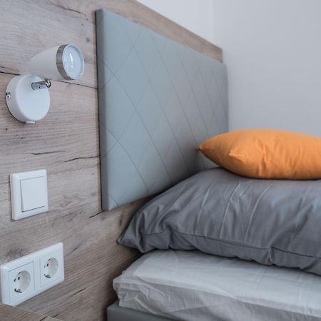 Firstsleep Boardinghouse Griesfeldstrasse Muenchen Aparthotel Kültér fotó