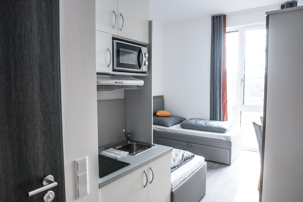 Firstsleep Boardinghouse Griesfeldstrasse Muenchen Aparthotel Kültér fotó